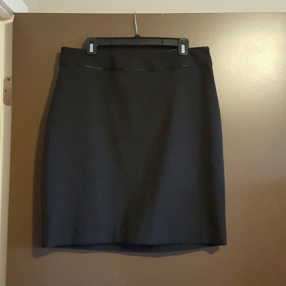 Vineyard Vines Pencil Skirt