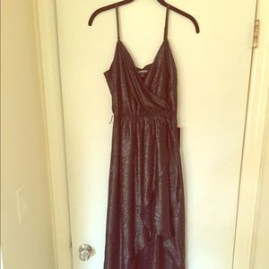 SALE 🎉 Express Hi Lo Hem dress