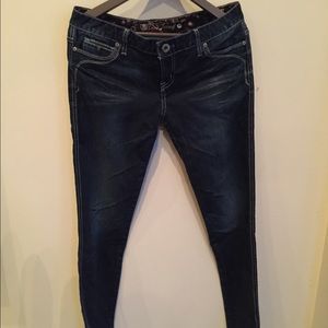 Skinny Guess Jeans