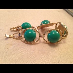 Stella and Dot Green Bracelet