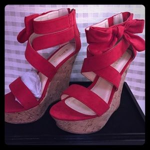 Red wedges