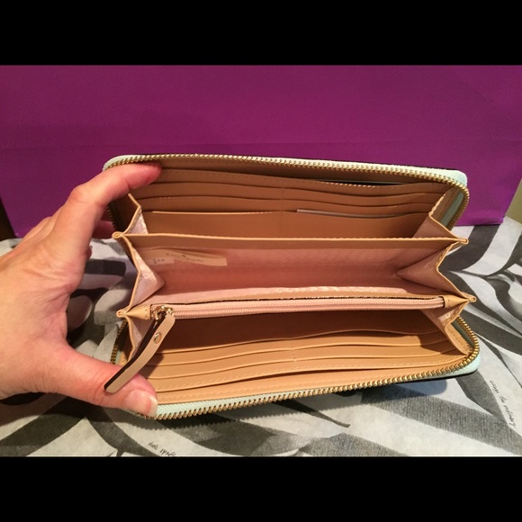 Kate Spade Wellesley Neda Zip-Around Wallet - Picture 3 of 4