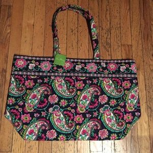 Grand Tote Petal Paisley