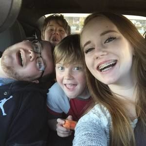 Meet your Posher, Darby