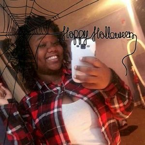 Meet your Posher, Brandi