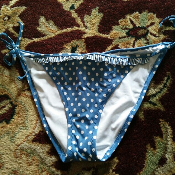VICTORIA'S SECRET bikini bottoms NWOT