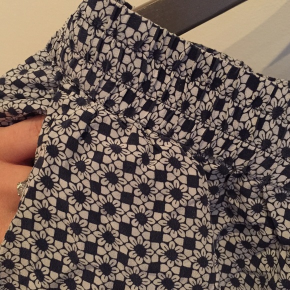 Floral pant - Picture 2 of 3