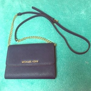 🚫SOLD🚫NWOT Navy blue michael kors crossbody