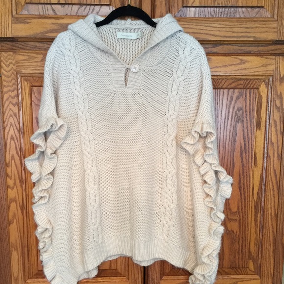 Costa Blanca Poncho