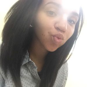 Meet your Posher, Alyssa