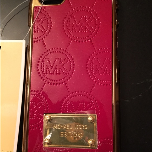 Other - iPhone 6/6S cell phone cover red nwt