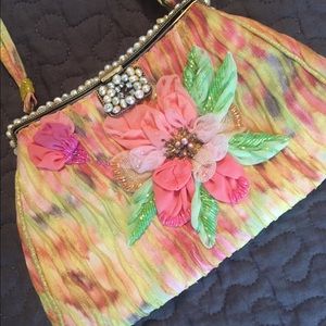 Pat Vini Beaded Purse