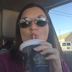 Meet your Posher, Stacia