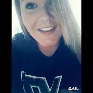 Meet your Posher, Mikaela