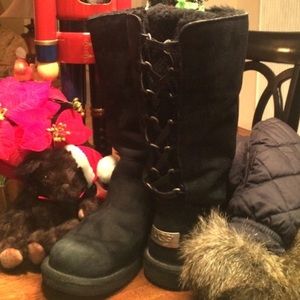 Ugg Black Snow Boots
