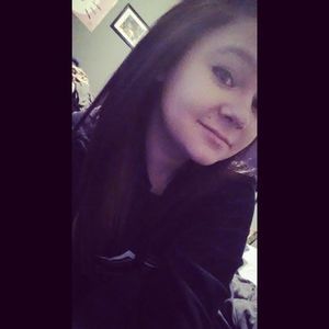 Meet your Posher, Gina