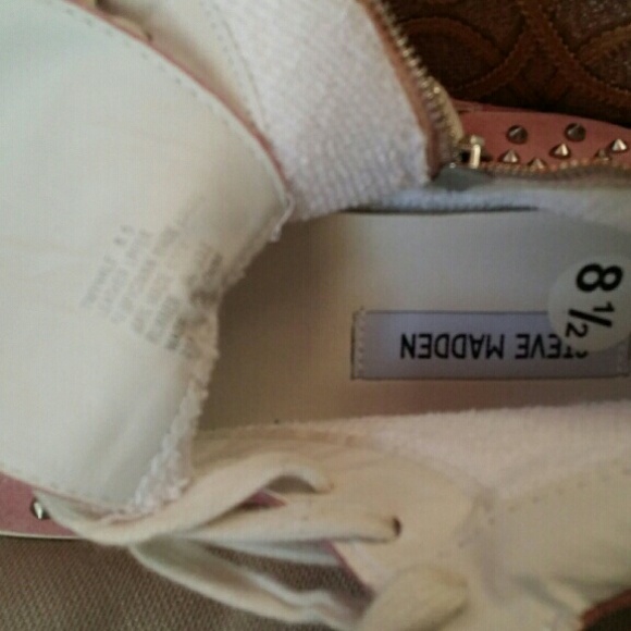 Steven Madden/ price is firm/ genuine suede pink - Picture 4 of 4