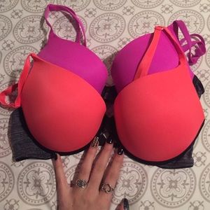 VS PINK Wear Everywhere Push-Up Bras