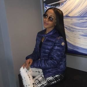 Meet your Posher, Traci