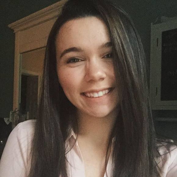 Meet your Posher, Allison - Picture 1 of 1