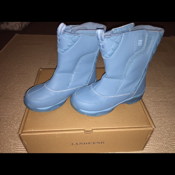 Snow boots. Worn once!!!