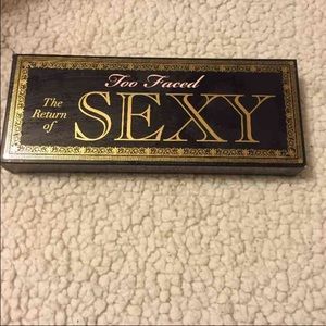 Too faced the return of sexy