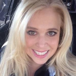 Meet your Posher, Shari