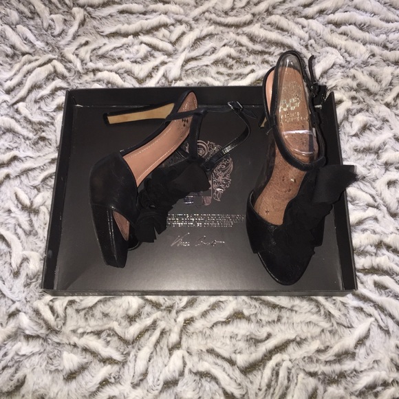 Vince Camuto Miston