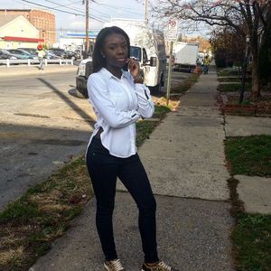 Meet your Posher, Abigail