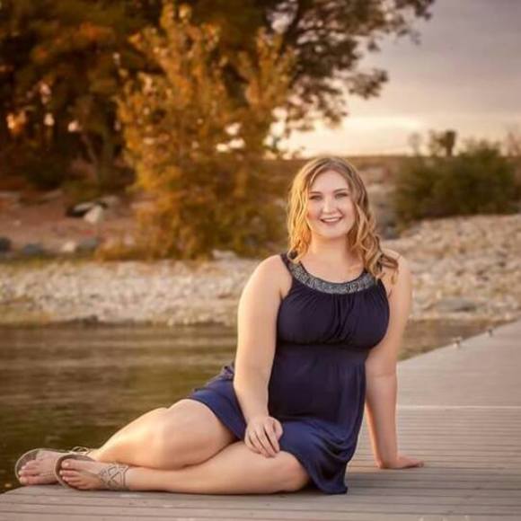 Meet your Posher, Celine