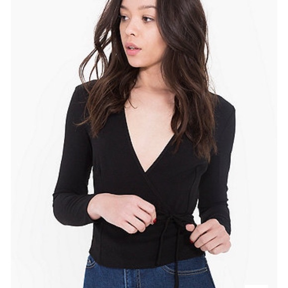 BRAND NEW crepe wrap top