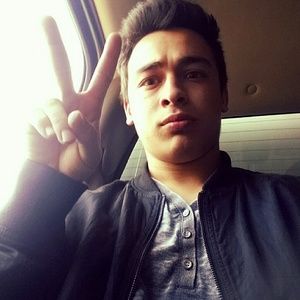 Meet your Posher, Isaac