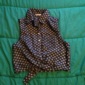 Tie end crop top