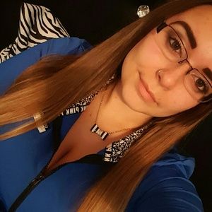 Meet your Posher, Rashell