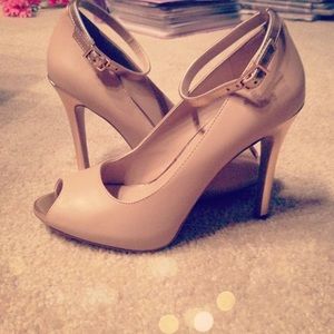 BCBGENERATION Heels
