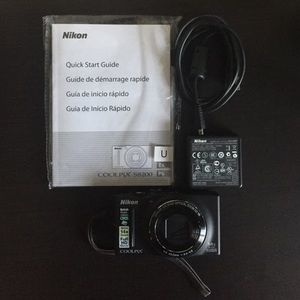 Nikon Coolpix S8200