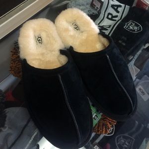 UGG Australia black slipper