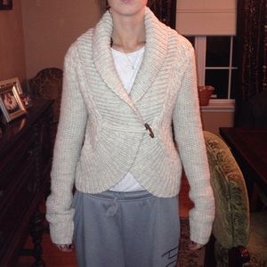 American Eagle cable knit cardigan
