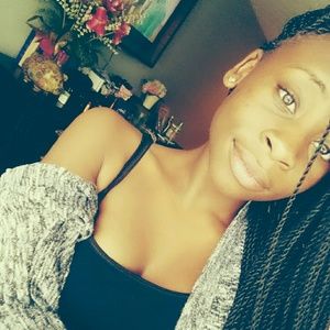 Meet your Posher, Kala