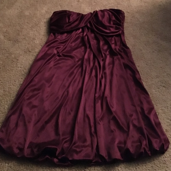 Purple strapless formal dress