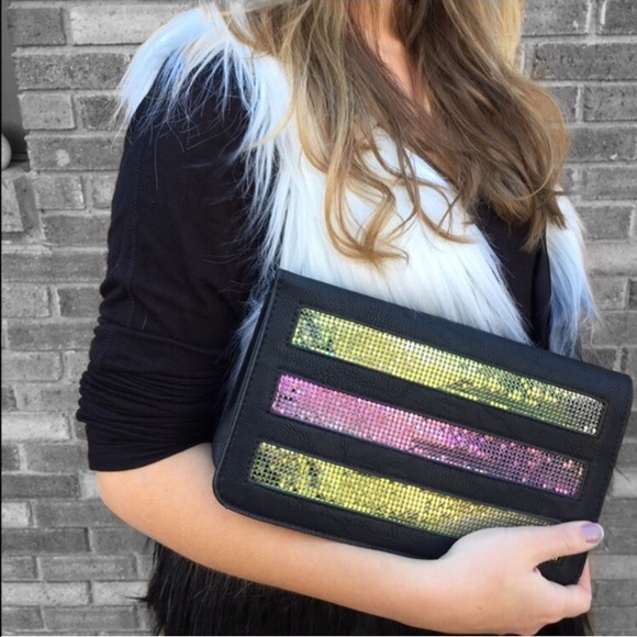 Handbags - Iridescent lines clutch