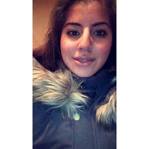 Meet your Posher, Kaylee