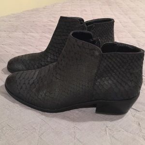 Sam Edelman "Petty" ankle booties