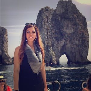 Meet your Posher, Kaleena