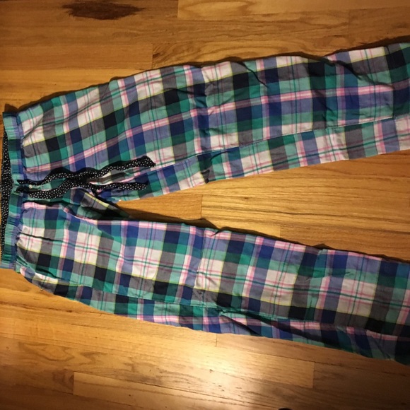 Plaid pj's SIZE: MEDIUM-LONG