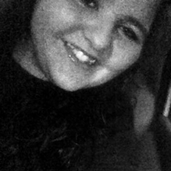 Meet your Posher, Kaitlyn - Picture 1 of 1