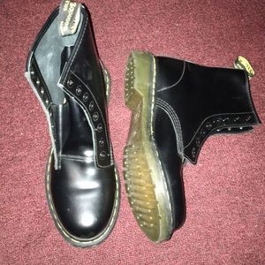 Size 9 Dr. Martens Black w/o laces