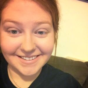 Meet your Posher, Stacy