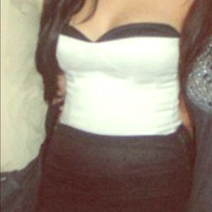 Bebe black& white dress .