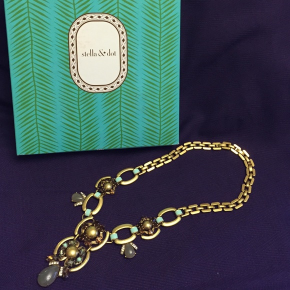 Stella & Dot Livvy Necklace NIB